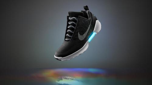 NIKE HYPERADAPT 1.0: the self-lacing sneaker
